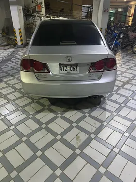 Honda Civic VTi Oriel Prosmatec 1.8 i-VTEC 2010