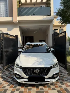 MG HS 1.5 Turbo 2021