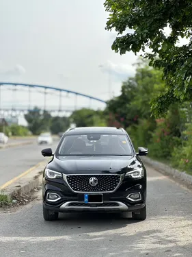 MG HS Trophy 2021