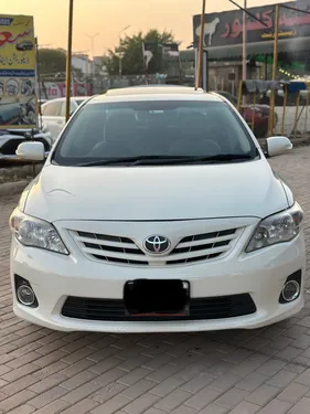 Toyota Corolla Altis SR Cruisetronic 1.6 2013