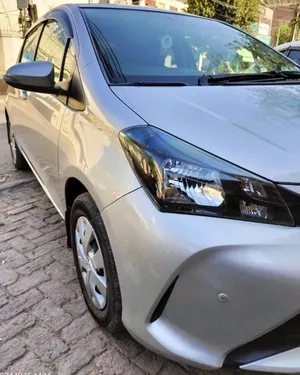 Toyota Vitz F M Package 1.0 2015