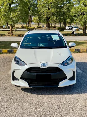 Toyota Yaris Hatchback X 2020