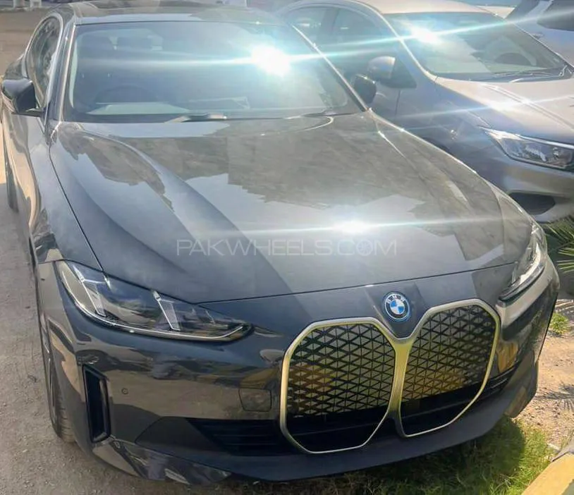 BMW i4 2025 for Sale in Karachi Image-1