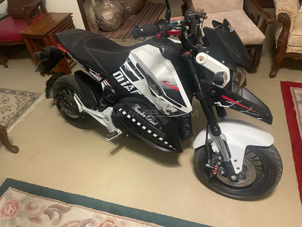 E Turbo Thunderbolt 2024 for Sale Image-1