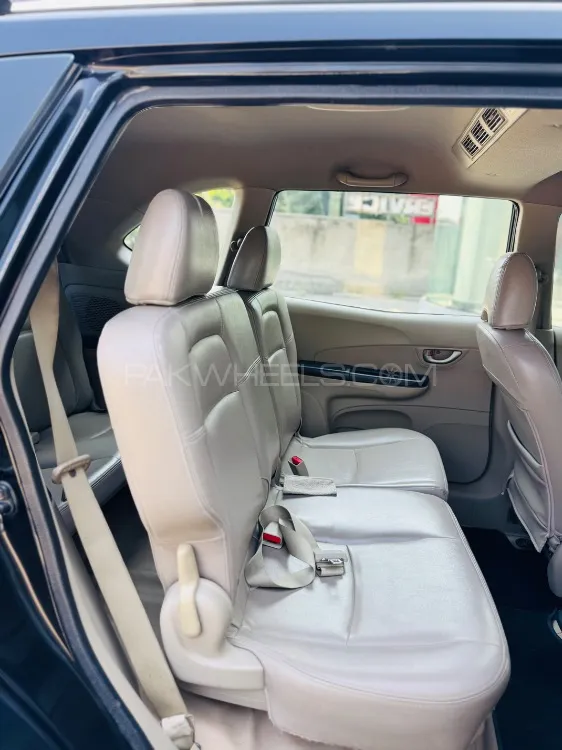 Honda BR-V 2017 for Sale in Jhelum Honda BR-V 2017 for Sale in Jhelum Image-9