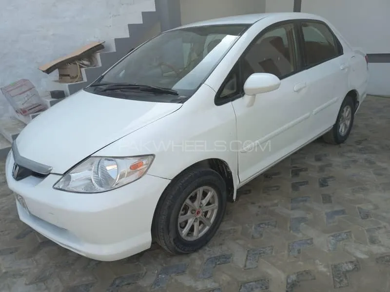 Honda City 2005 for Sale in Bahawalpur Image-1