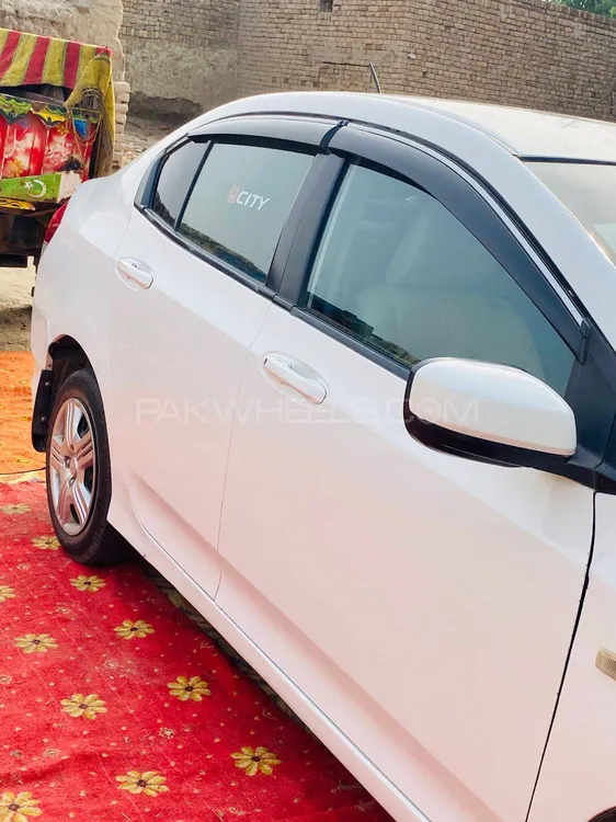 Honda City 2014 for Sale in Lodhran Image-1