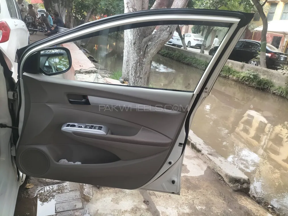 Honda City 2015 for Sale in Kasur Honda City 2015 for Sale in Kasur Image-10