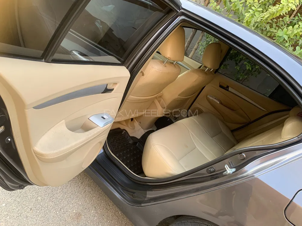 ہونڈا سٹی 2021 for Sale in فیصل آباد ہونڈا سٹی 2021 for Sale in فیصل آباد Image-5