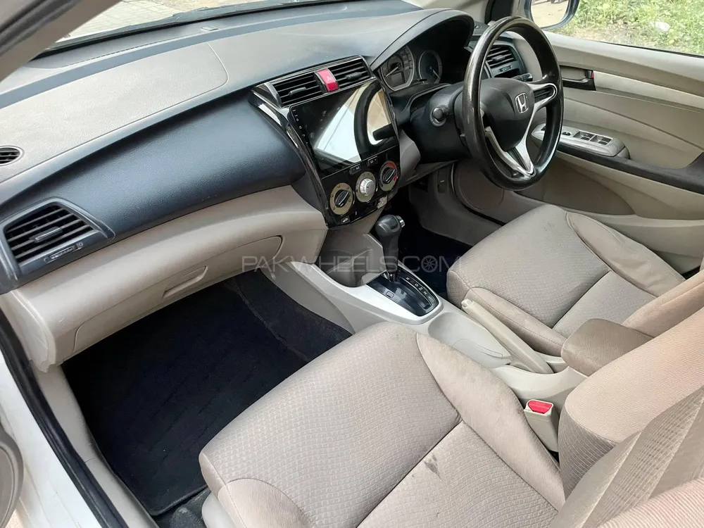 Honda City 2016 for Sale in Karachi Honda City 2016 for Sale in Karachi Image-9