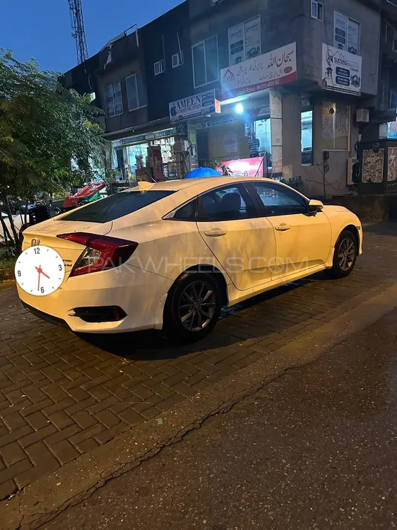 Honda Civic 2019 for Sale in Mian Wali Image-1