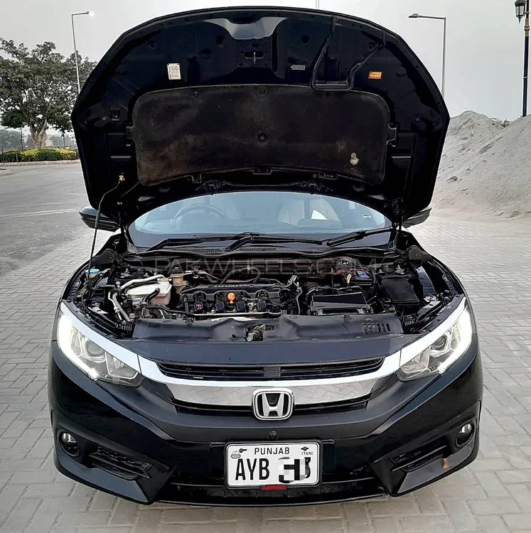 Honda Civic 2018 for Sale in Lahore Honda Civic 2018 for Sale in Lahore Image-15