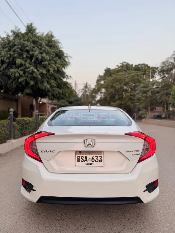 Honda Civic 2020 for Sale in Karachi Honda Civic 2020 for Sale in Karachi Image-5