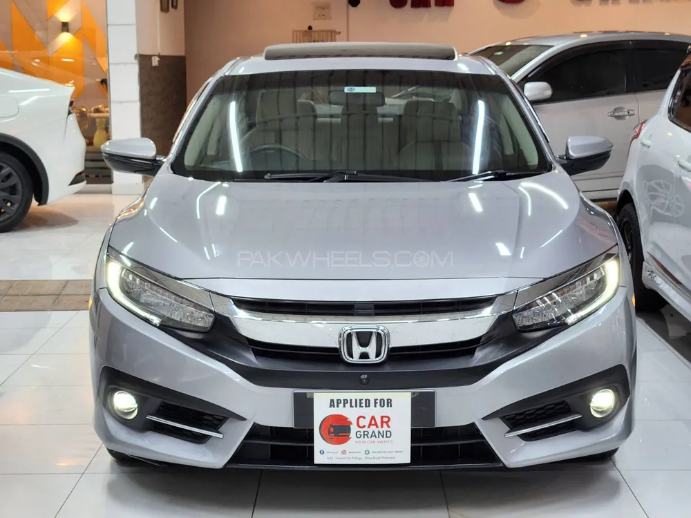 Honda Civic 2020 for Sale in Peshawar Image-1