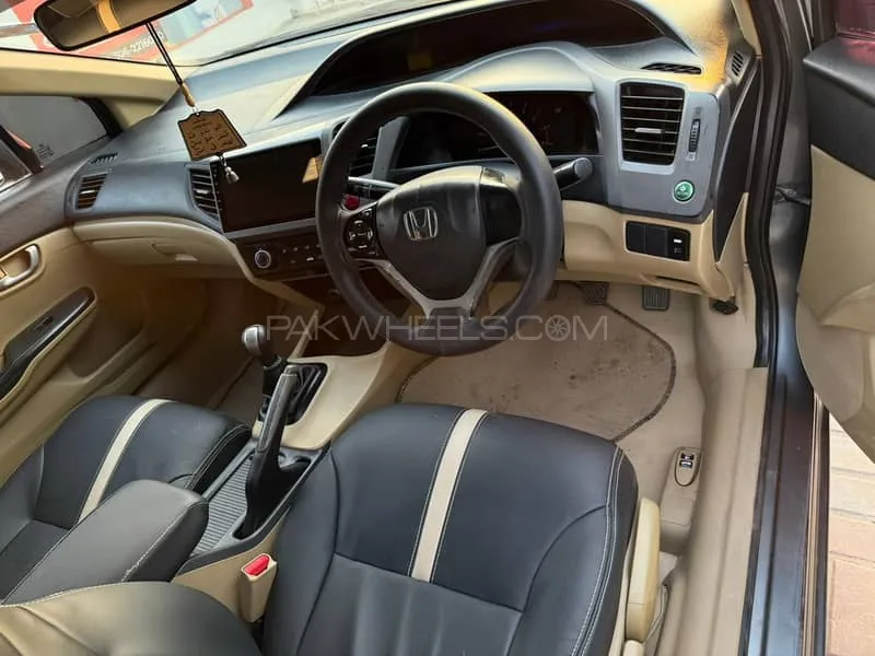 Honda Civic 2013 for Sale in Pak pattan sharif Image-1