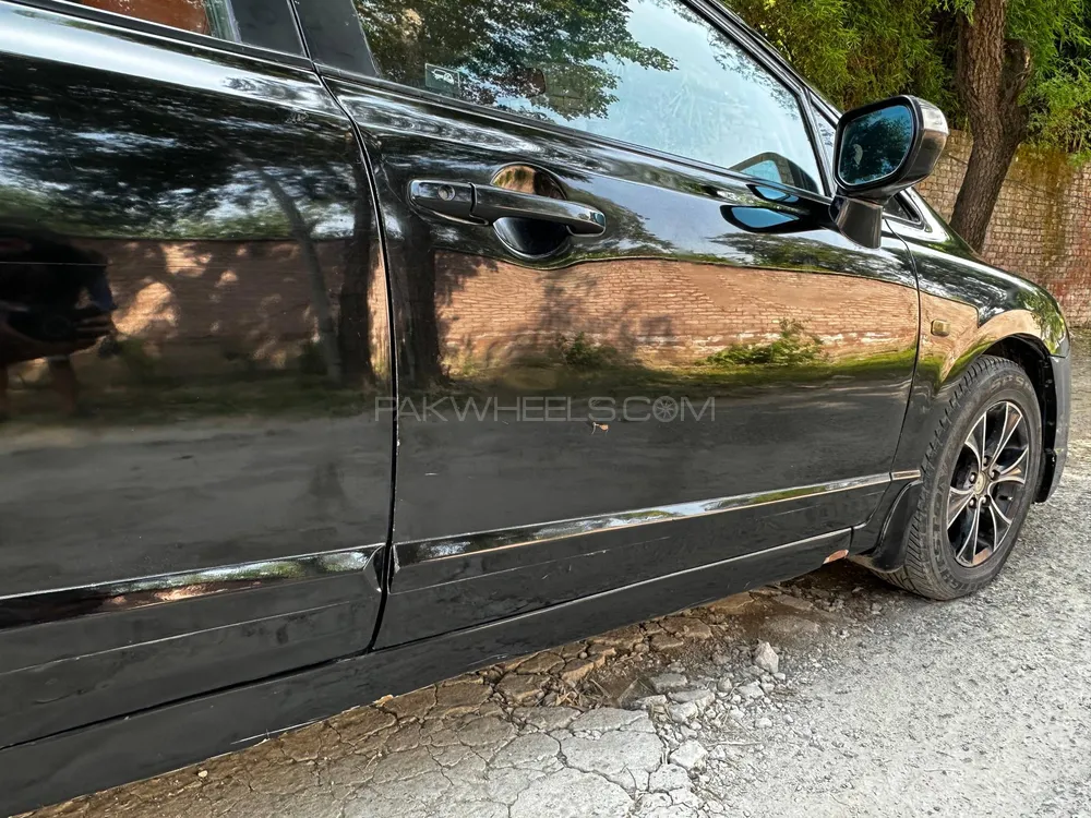Honda Civic 2011 for Sale in Lahore Honda Civic 2011 for Sale in Lahore Image-10