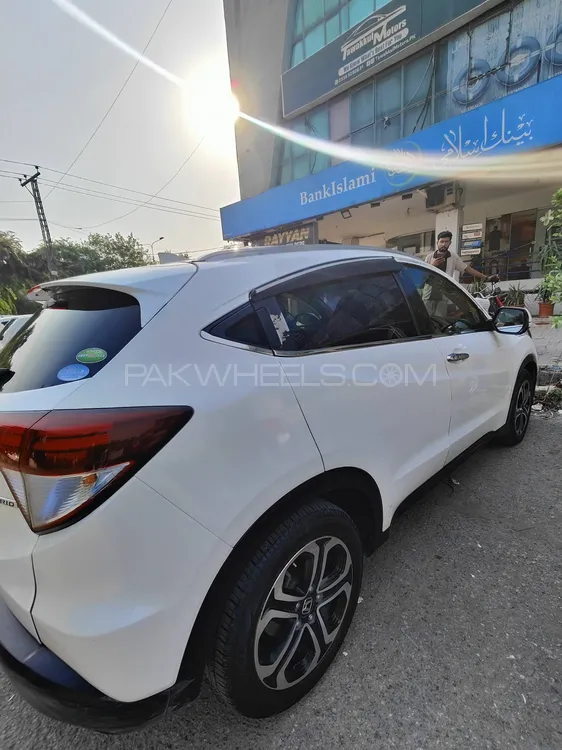 Honda Vezel 2015 for Sale in Islamabad Honda Vezel 2015 for Sale in Islamabad Image-3