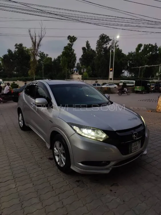 Honda Vezel 2014 for Sale in Islamabad Honda Vezel 2014 for Sale in Islamabad Image-12