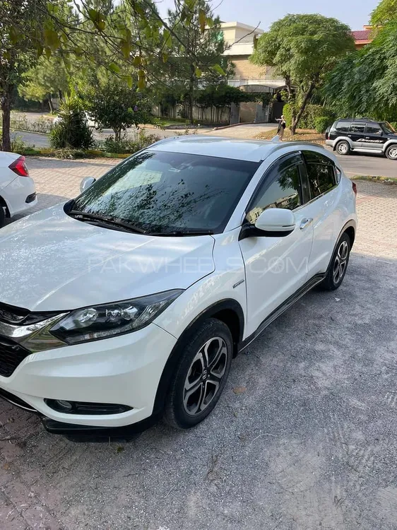 Honda Vezel 2017 for Sale in Islamabad Honda Vezel 2017 for Sale in Islamabad Image-8