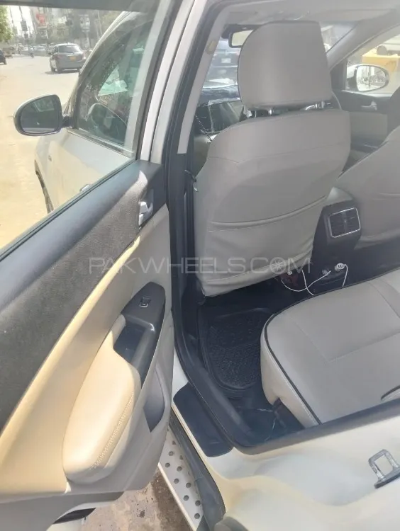 KIA Sportage 2020 for Sale in Karachi KIA Sportage 2020 for Sale in Karachi Image-13