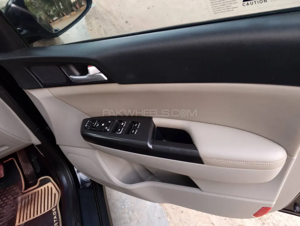 کِیا اسپورٹیج 2020 for Sale in کراچی کِیا اسپورٹیج 2020 for Sale in کراچی Image-13