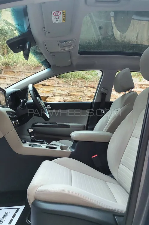 KIA Sportage 2020 for Sale in Karachi KIA Sportage 2020 for Sale in Karachi Image-9