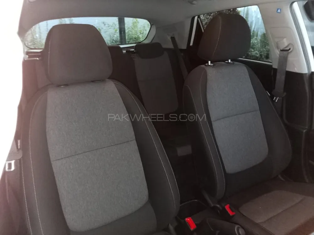 KIA Stonic 2025 for Sale in Rawalpindi KIA Stonic 2025 for Sale in Rawalpindi Image-16