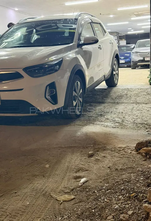 KIA Stonic 2022 for Sale in Karachi KIA Stonic 2022 for Sale in Karachi Image-3