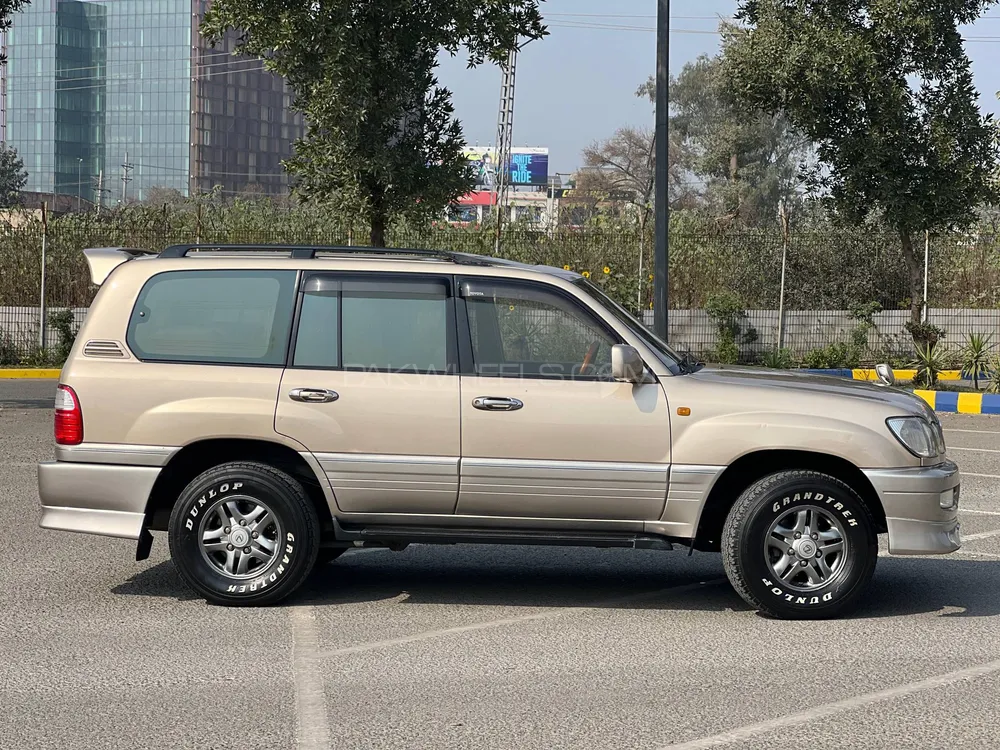 Lexus LX Series 2002 for Sale in Lahore Image-1