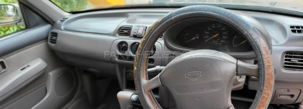 Nissan March 2001 for Sale in Karachi Nissan March 2001 for Sale in Karachi Image-9