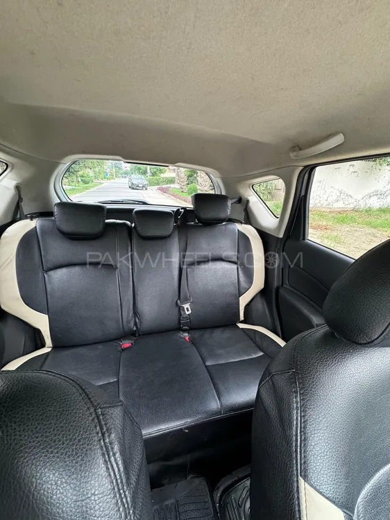 Nissan Note 2018 for Sale in Lahore Nissan Note 2018 for Sale in Lahore Image-7
