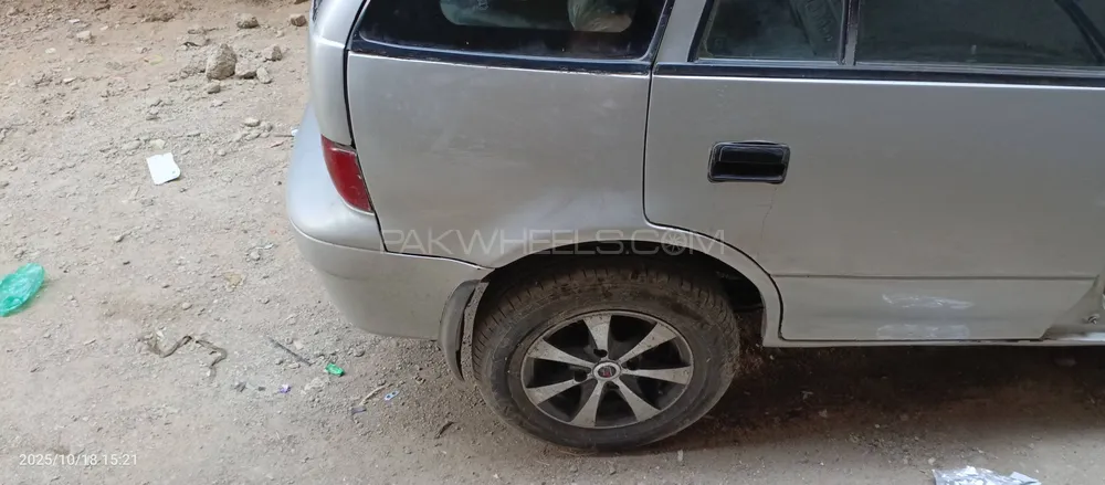 Suzuki Cultus 2002 for Sale in Karachi Suzuki Cultus 2002 for Sale in Karachi Image-5