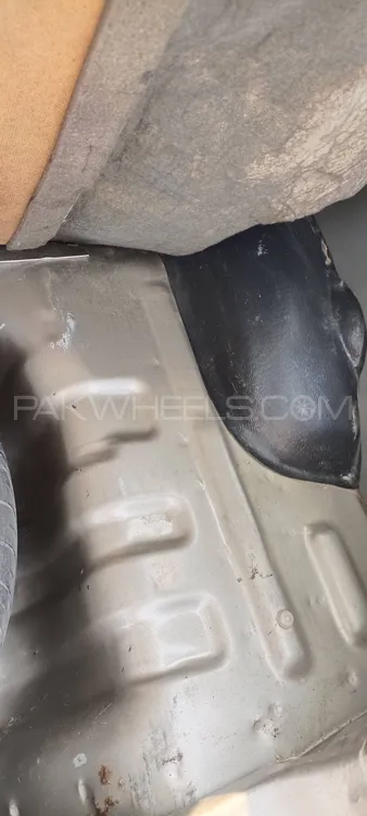 Suzuki Mehran 2015 for Sale in Arifwala Suzuki Mehran 2015 for Sale in Arifwala Image-9