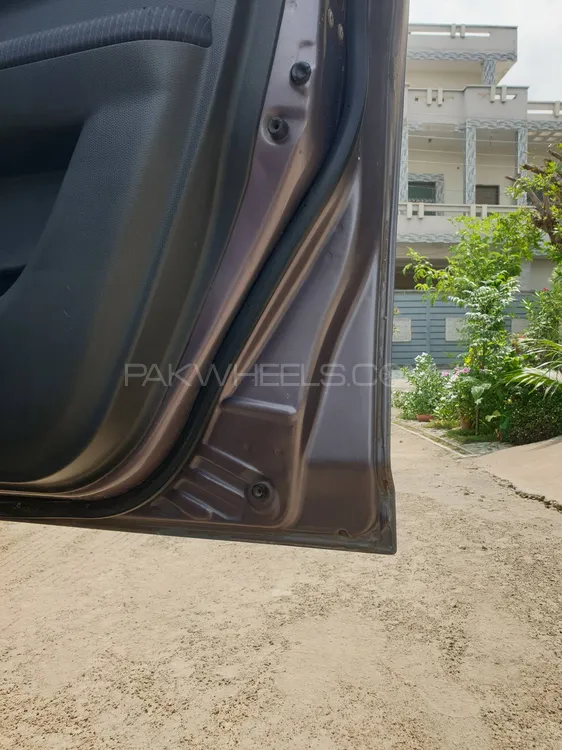 Suzuki Swift 2010 for Sale in Sargodha Suzuki Swift 2010 for Sale in Sargodha Image-14