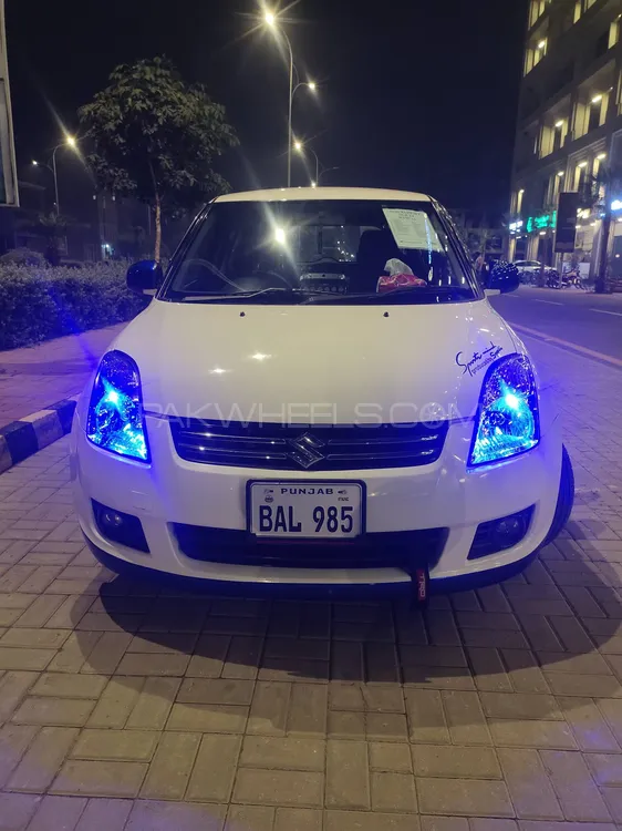 Suzuki Swift 2015 for Sale in Lahore Image-1