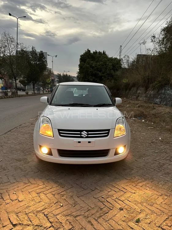 Suzuki Swift 2015 for Sale in Mirpur A.K. Image-1
