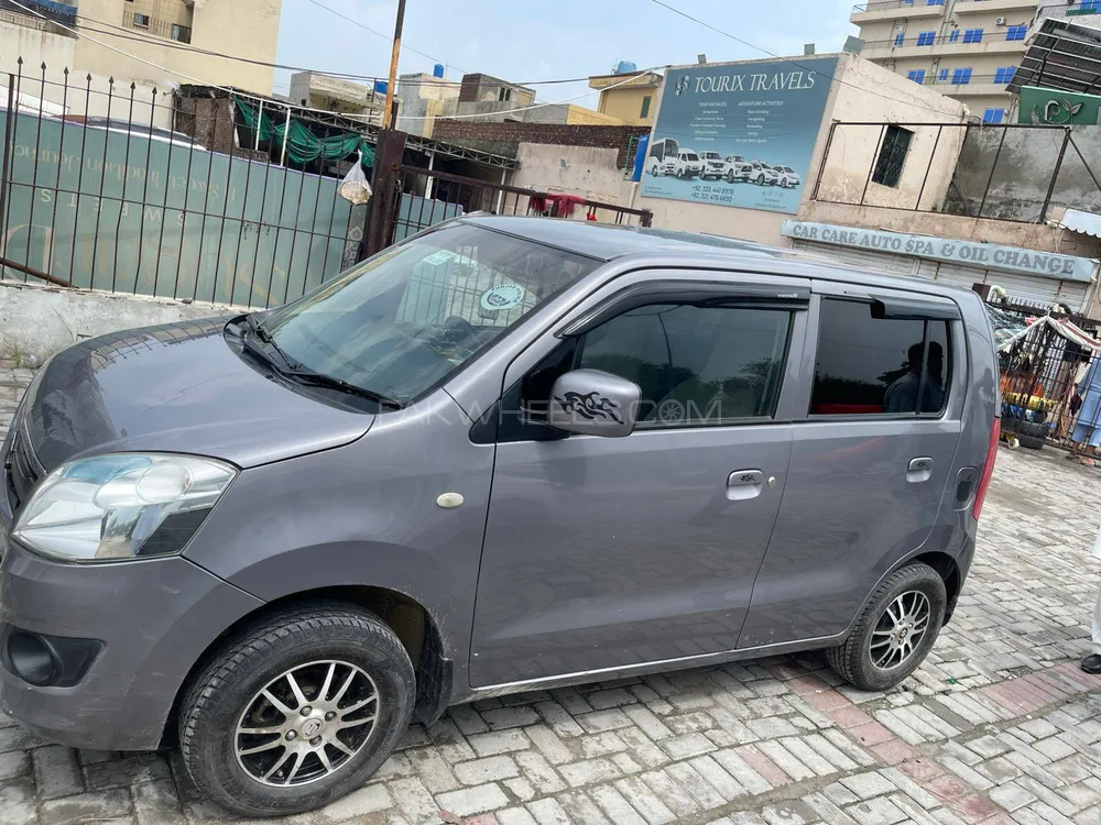 Suzuki Wagon R 2017 for Sale in Lahore Image-1
