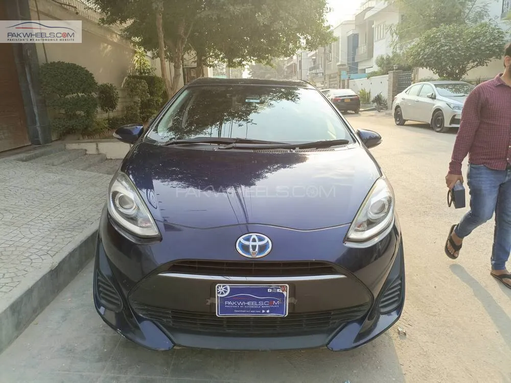 ٹویوٹا اکوا 2018 for Sale in کراچی Image-1