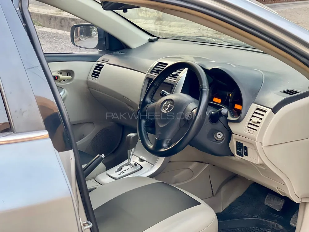 Toyota Corolla 2013 for Sale in Rawalpindi Toyota Corolla 2013 for Sale in Rawalpindi Image-9