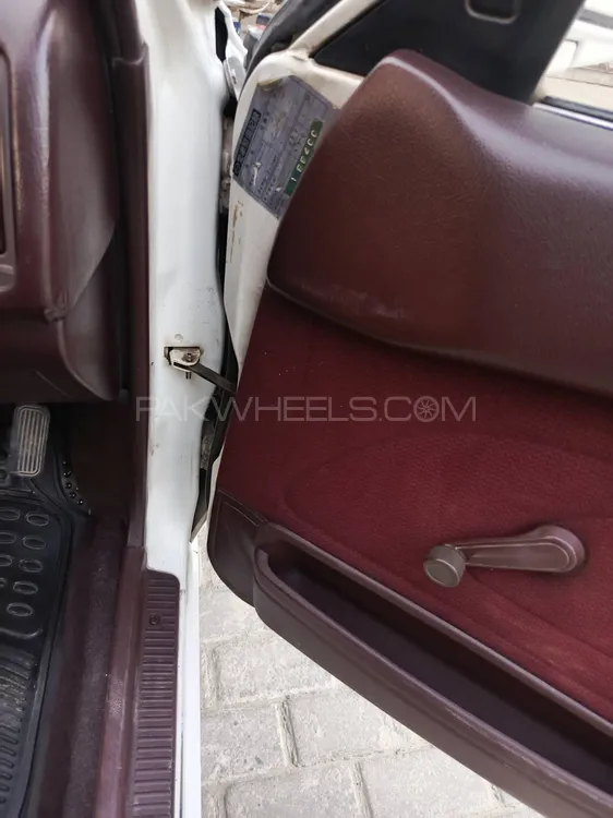 Toyota Corolla 1988 for Sale in Chishtian Toyota Corolla 1988 for Sale in Chishtian Image-5