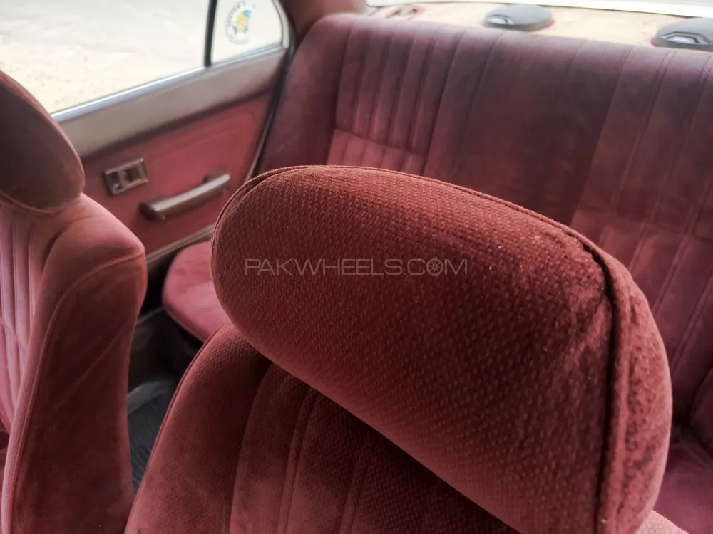 Toyota Corolla 1988 for Sale in Chishtian Toyota Corolla 1988 for Sale in Chishtian Image-14