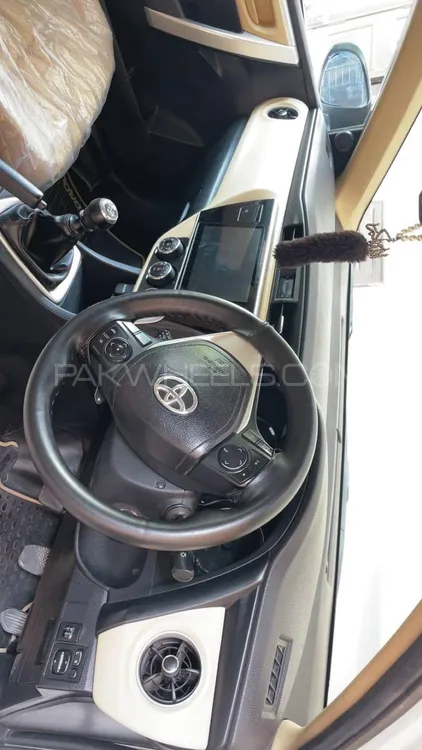 Toyota Corolla 2021 for Sale in Faisalabad Toyota Corolla 2021 for Sale in Faisalabad Image-6