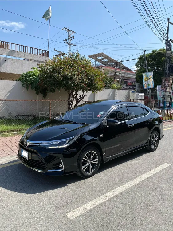 Toyota Corolla 2019 for Sale in Islamabad Image-1