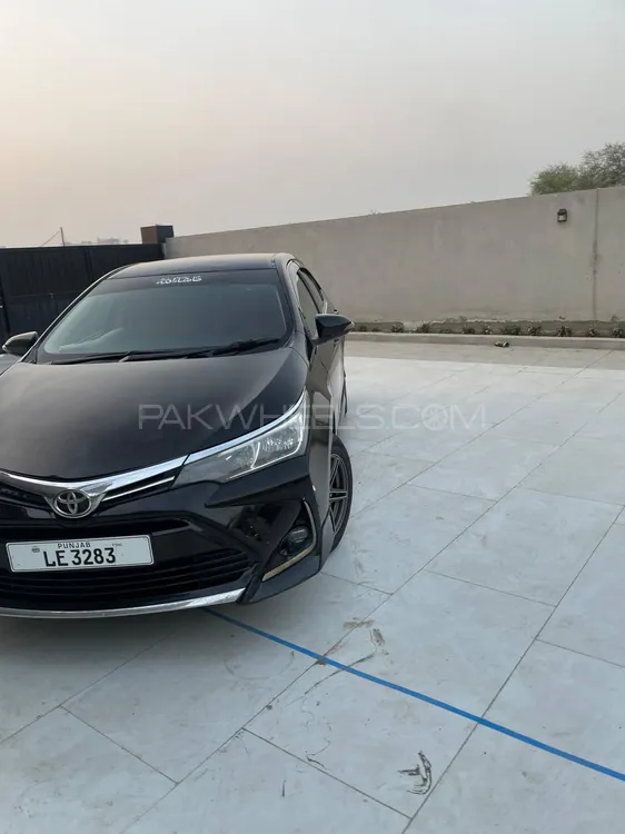 Toyota Corolla 2014 for Sale in Lahore Image-1