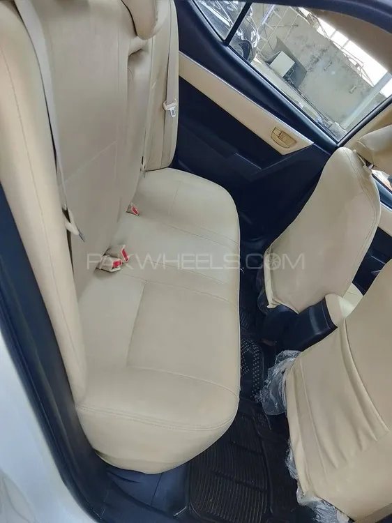 Toyota Corolla 2018 for Sale in Lahore Toyota Corolla 2018 for Sale in Lahore Image-9