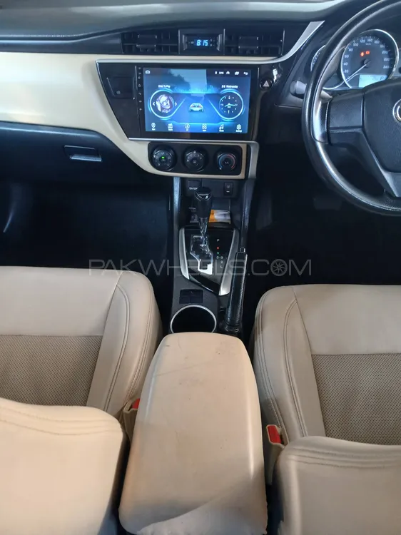 Toyota Corolla 2019 for Sale in Lahore Toyota Corolla 2019 for Sale in Lahore Image-9