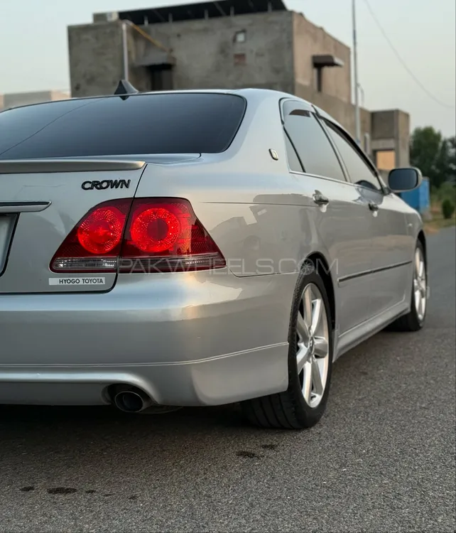 Toyota Crown 2006 for Sale in Lahore Toyota Crown 2006 for Sale in Lahore Image-8