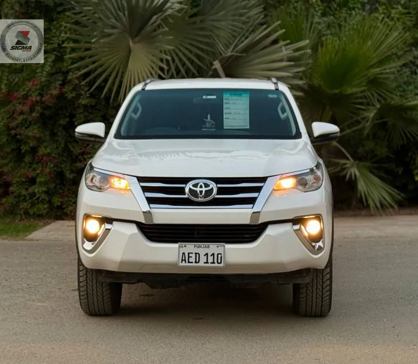Toyota Fortuner 2021 for Sale in Lahore Image-1