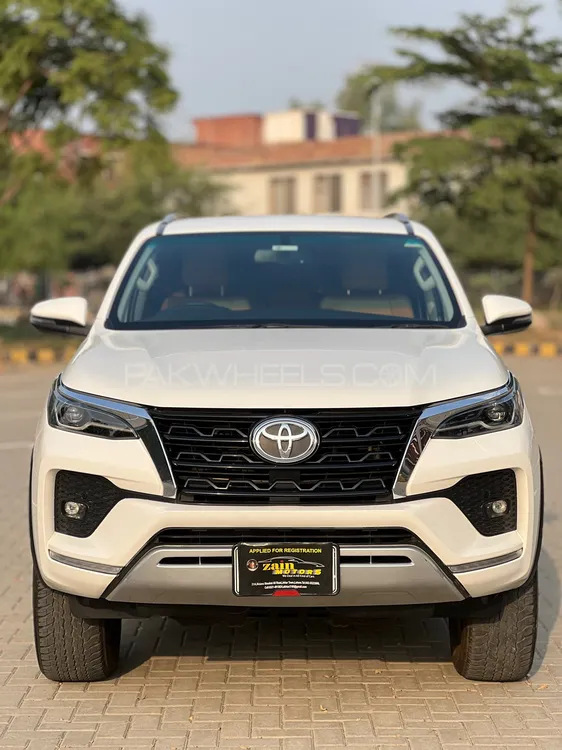 Toyota Fortuner 2022 for Sale in Lahore Image-1