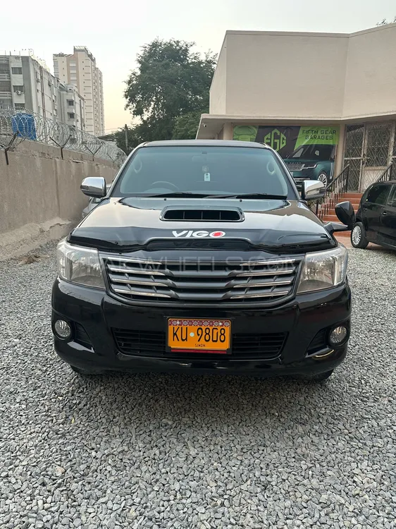 Toyota Hilux 2012 for Sale in Karachi Image-1
